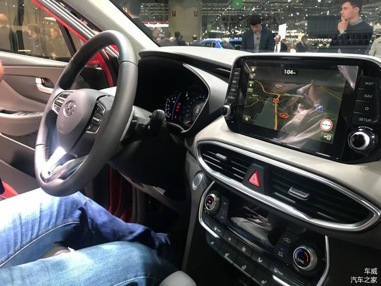 日內瓦車(chē)展：實(shí)拍現代全新格越，追求實(shí)用性的SUV