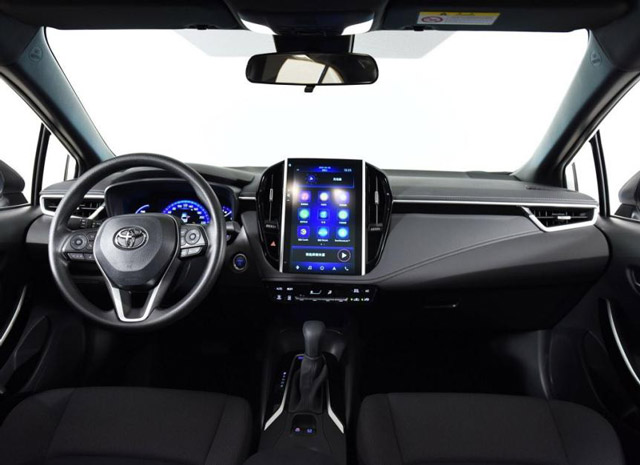 中級車(chē)選擇那么多，這款車(chē)憑什么贏(yíng)得消費者青睞？