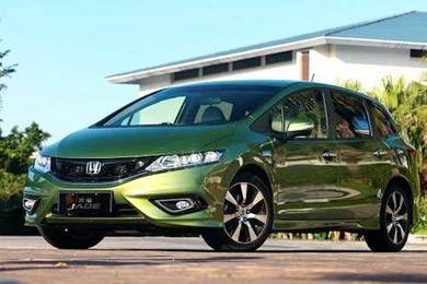 新概念轎車(chē)JADE（杰德）給您講訴倒車(chē)那點(diǎn)事兒！