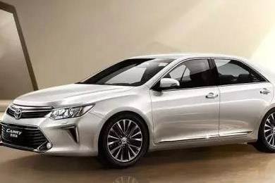 全新凱美瑞十周年紀念版榮耀上市,現接受預定！