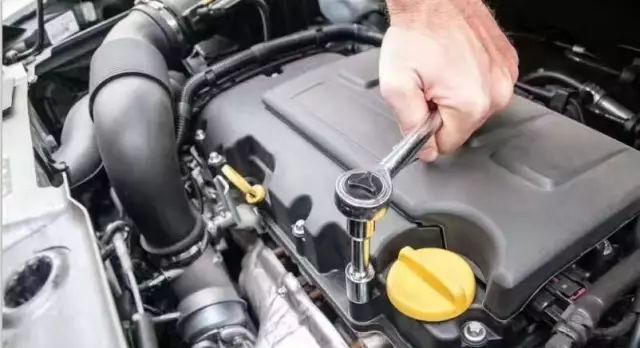 小長(cháng)假歸來(lái)，給愛(ài)車(chē)做次安全檢查吧！