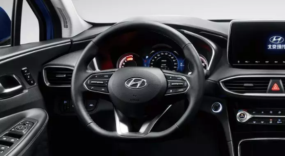 汽車(chē)打不著(zhù)火？教你幾招輕松判斷是不是電瓶虧電了！