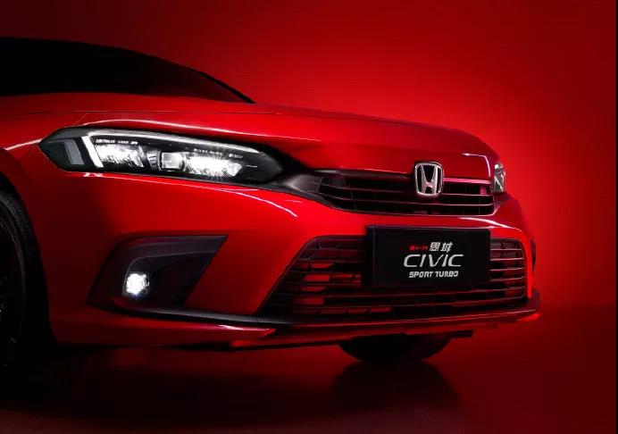 媒體說(shuō)思域 | 如果有什么能證明我們的青春有處安放，那第十一代思域一定算一個(gè)